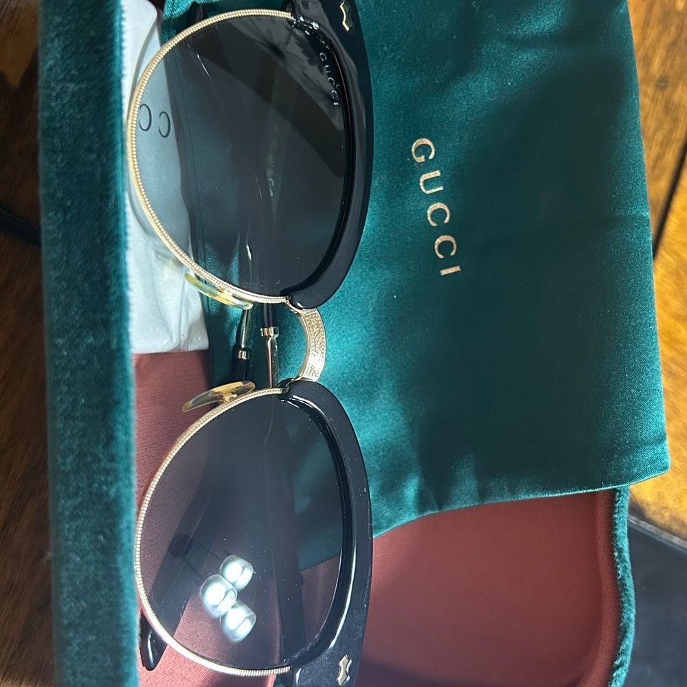 Gucci Black and Gold Aviator Glasses